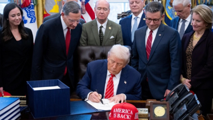 US Government Shutdown Ends After Funding Bill Is Signed