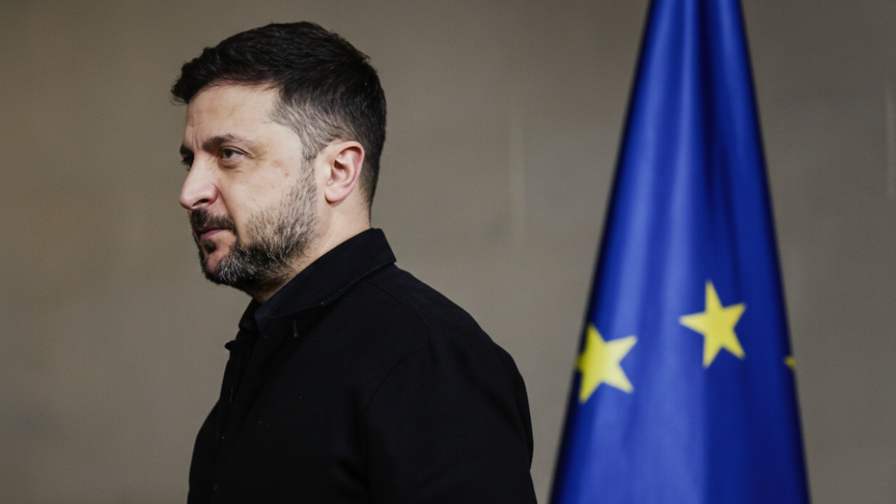 Ukraine Considers Presidential Elections and Peace Referendum Amid War Pressures