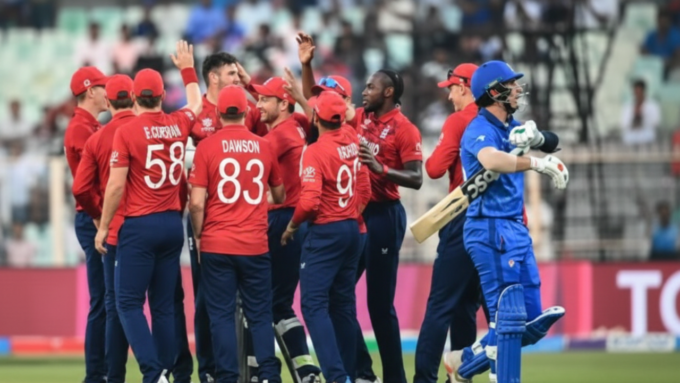 England Defeats Italy in High-Intensity T20 World Cup Encounter